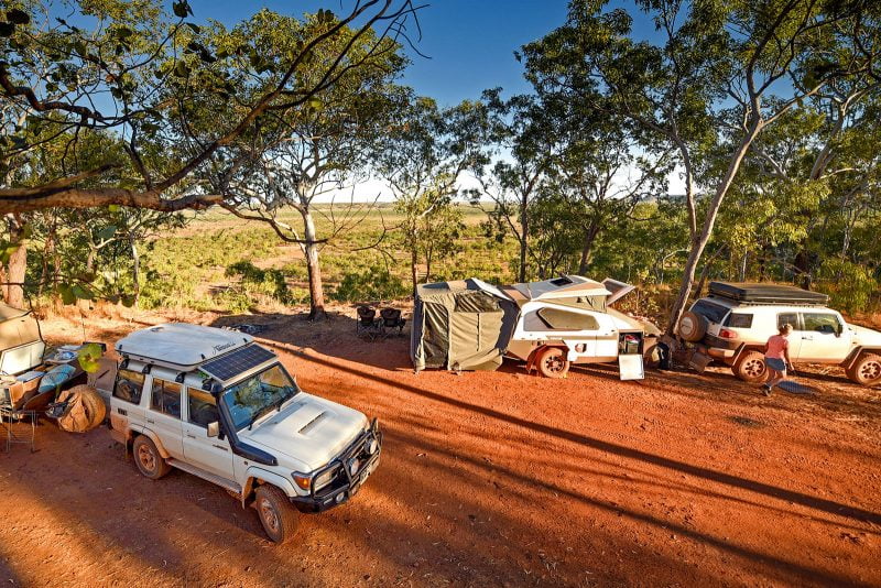 4WDs in the outback